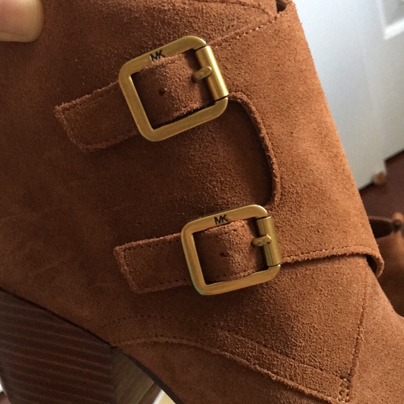 New Michael Kors Loni Booties Women